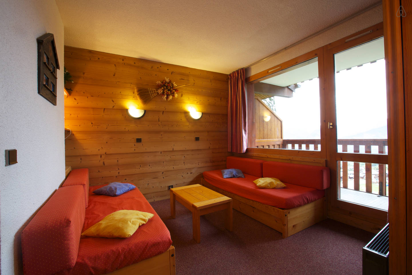 la cloison amovible permet de cree deux chambres appartement le roche combe